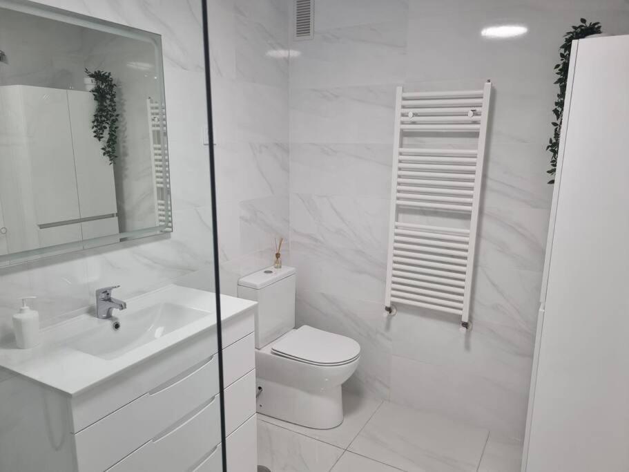 Modern 2 Bed Apartment At Hacienda Riquelme ムルシア エクステリア 写真